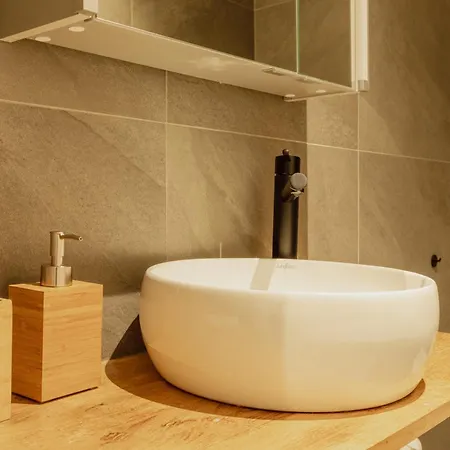 Renove Et Elegant En Plein Centre Apartmán