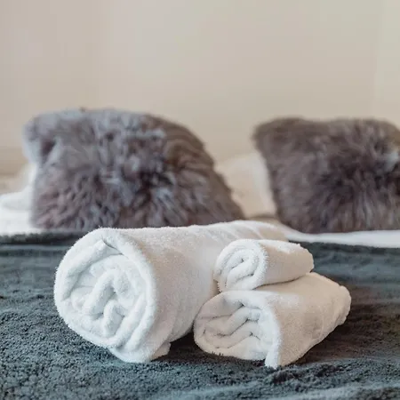 Renove Et Elegant En Plein Centre アパート クラン