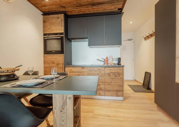 Rénové Et élégant En Plein Centre * Crans-Montana