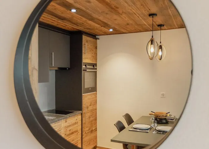 Rénové Et élégant En Plein Centre