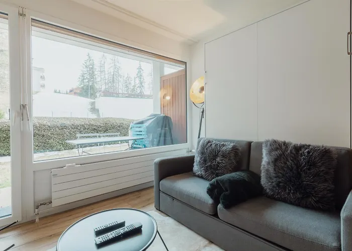 Rénové Et élégant En Plein Centre Appartement *